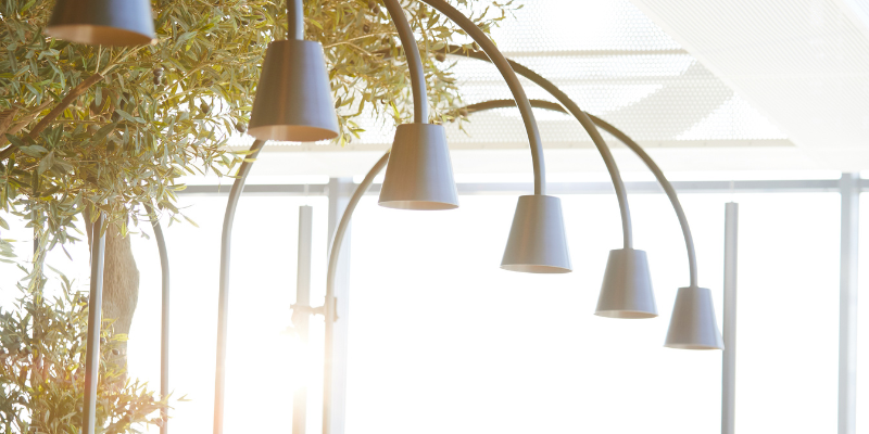 Cómo equipar tu proyecto comercial con sistemas de audio y vídeo profesionales